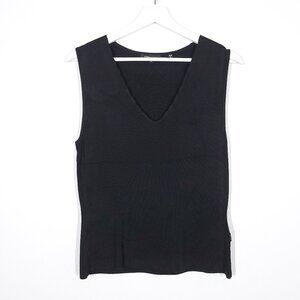 BCBGMaxAxria Black Sleeveless V Neck Top